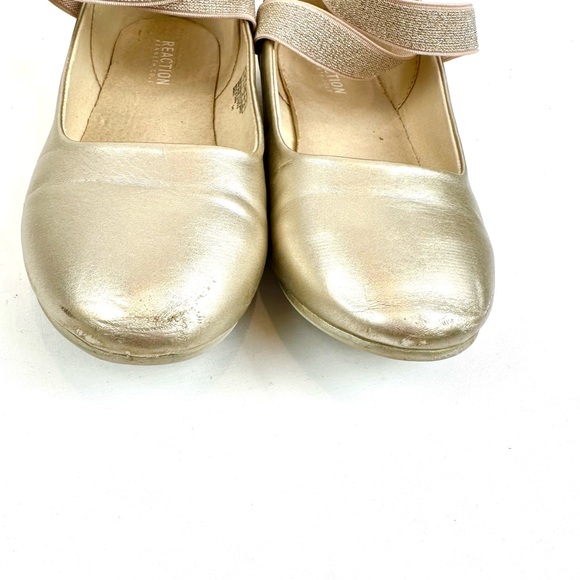 Girl’s Kenneth Cole Reaction Tap Glitz Metallic Gold Ballet Flats - Picture 9 of 10